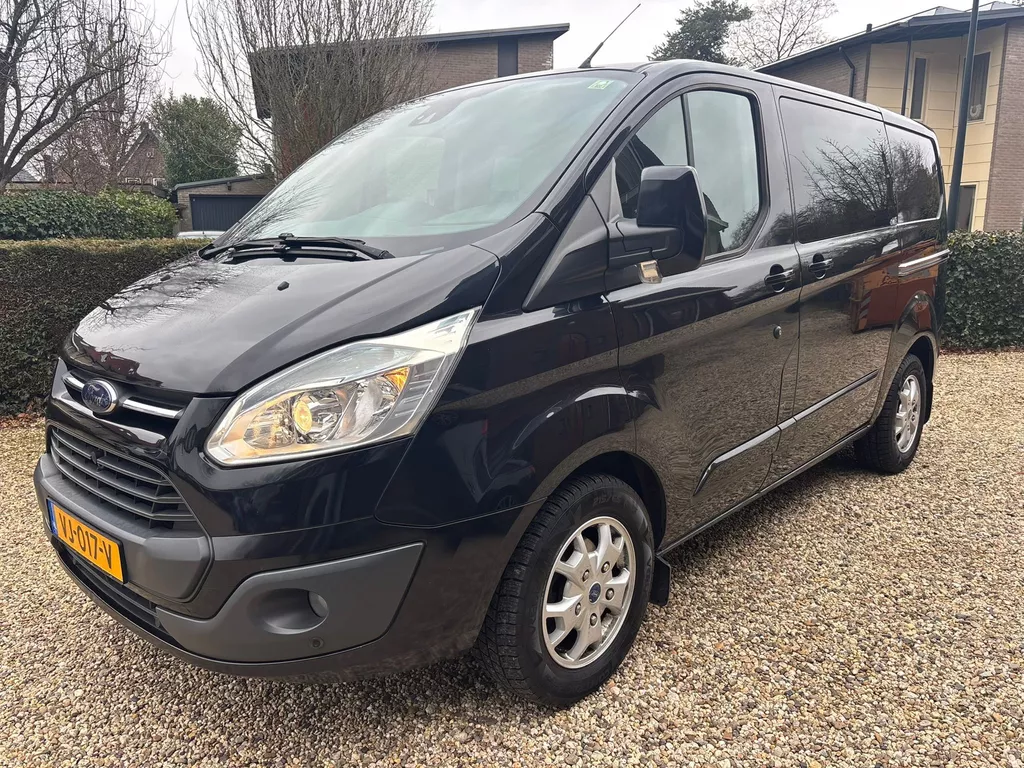 Ford Transit Custom 270 2.2 TDCI L1H1 Limited DC