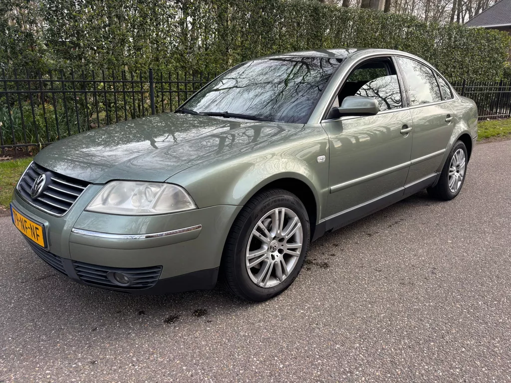 Volkswagen Passat 2.0-20V Arctic