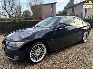 BMW 3-serie Coup&eacute; 320i Corporate Lease