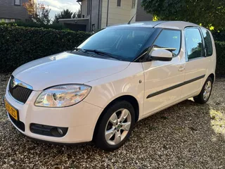 Skoda Roomster 1.6-16V Elegance