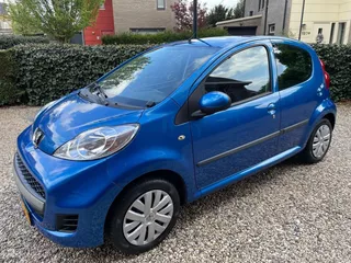 Peugeot 107 1.0-12V Sublime
